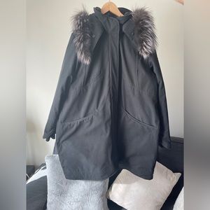 Manteau d’hiver noir Joseph Tassoni. État parfait Qualité premium exceptionnelle